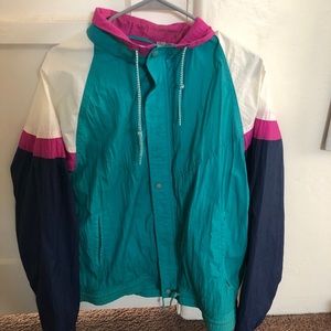 VINTAGE retro windbreaker!!